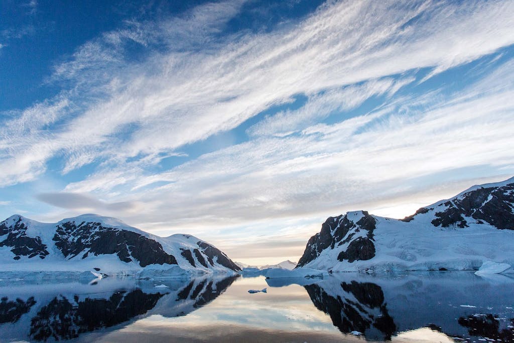 Places to visit in Antarctica