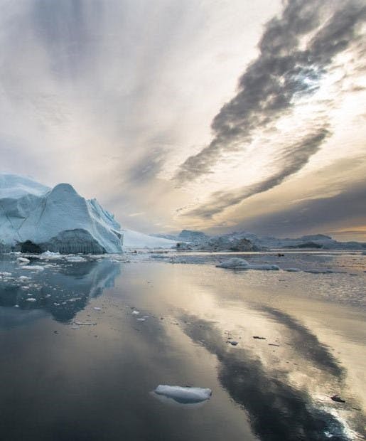 silversea-arctic-cruise-illulisat-ice-fjord-greenland