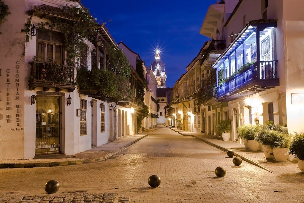 Palenqueras in Cartagena, Colombia