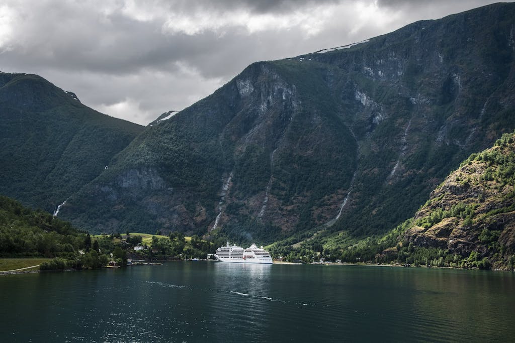 Visiting a fjord is one of the best things to do in flam norway