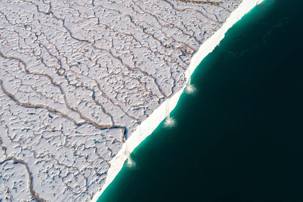 Brasvellbreen Glacier
