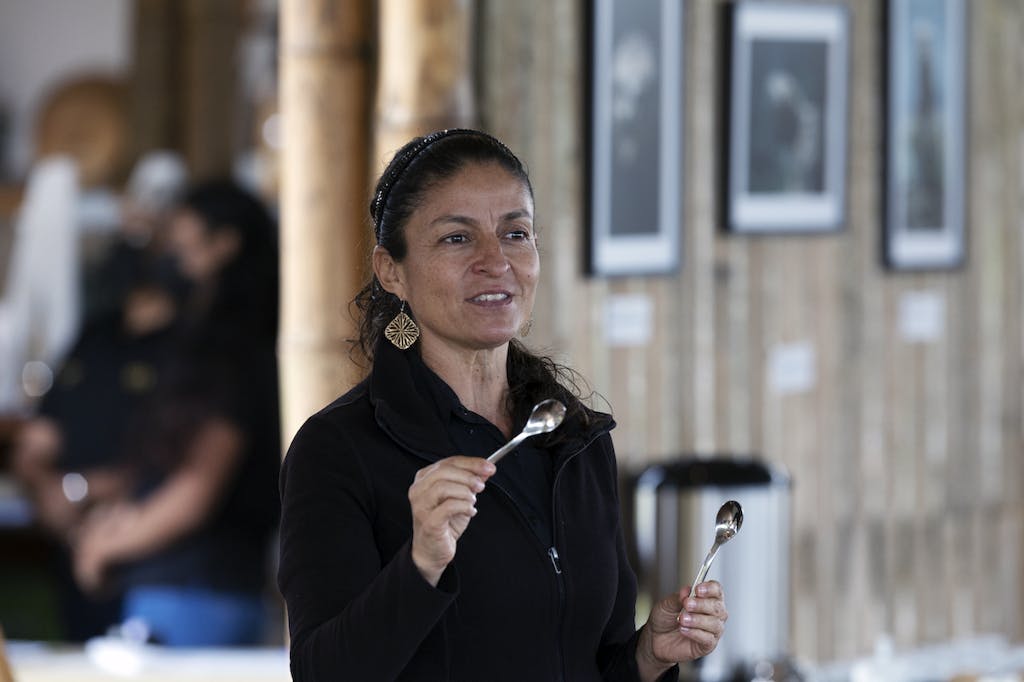 Reyna Oleas leads Montemar Coffee Farm