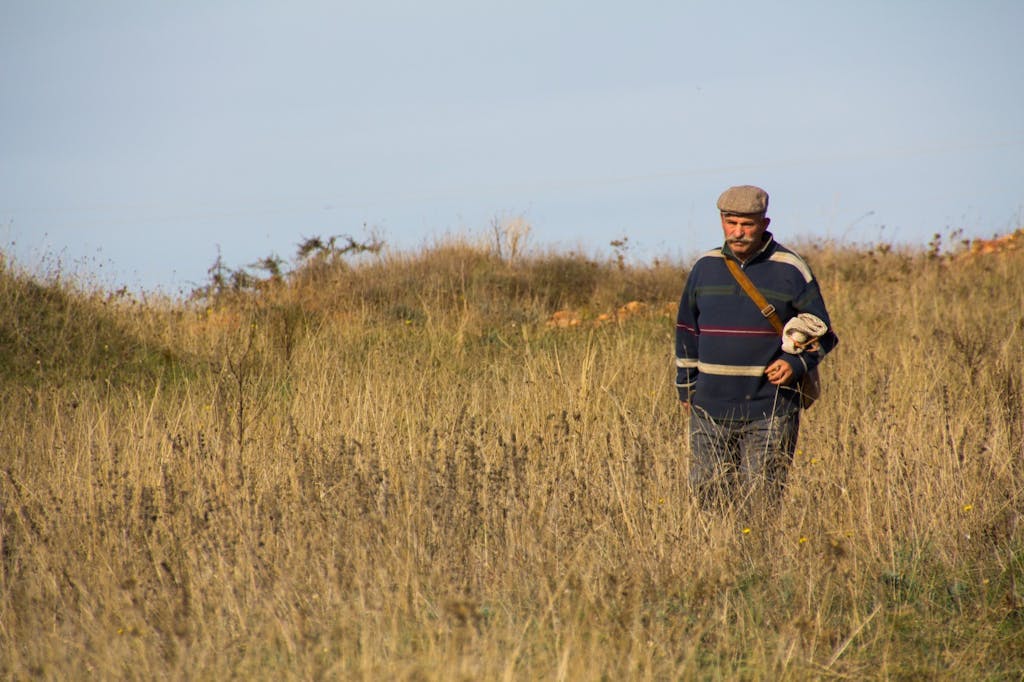 Master forager "Ciccillo" features in S.A.L.T.'s food experiences in Italy.