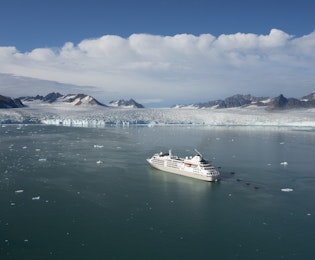 luxury arctic cruises