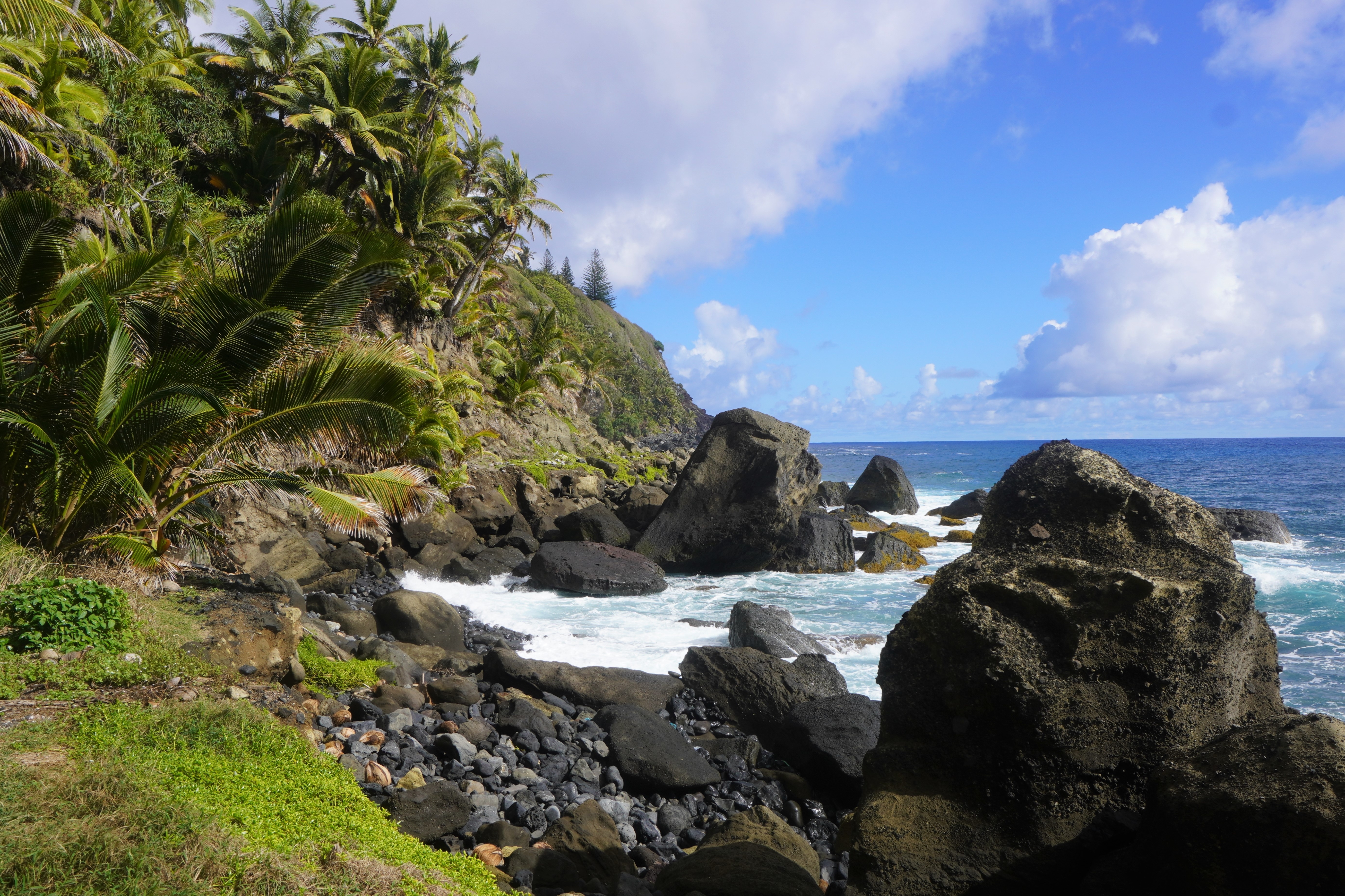 Cruise from Papeete (Tahiti) to Valparaiso - E4251010023